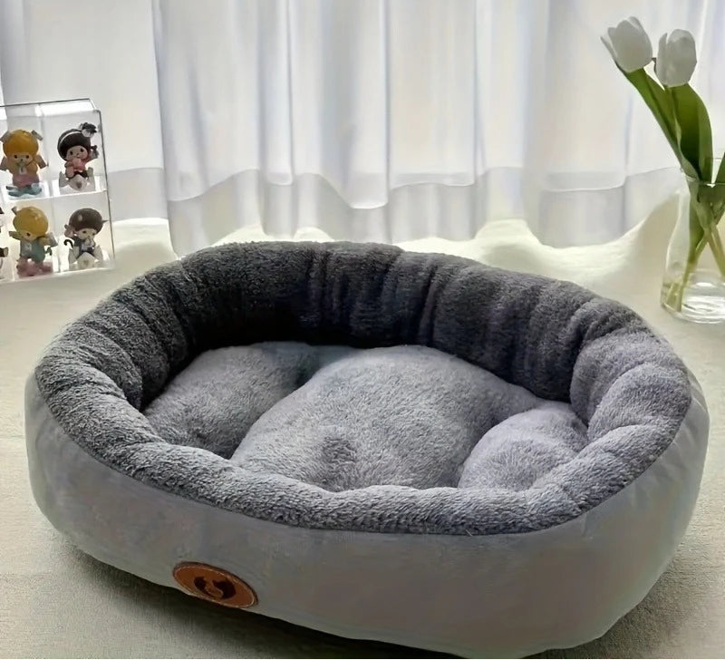 Savvy Tails™ Plush Oval Pet Bed